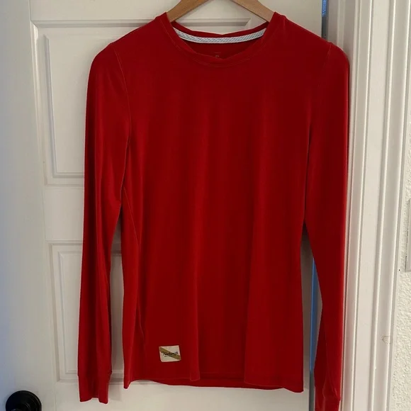 Tracksmith Harrier Long Sleeve Top in Scarlet - Picture 2 of 3
